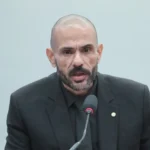Câmara avança com projeto que protege motoristas de aplicativo e permite recusa de corrida diante de risco comprovado