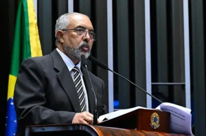Paim defende fim da escala 6×1 no Senado e liga redução da jornada a saúde e produtividade
