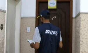 IBGE abre 1.414 vagas temporárias para censos agropecuário e da população em situação de rua