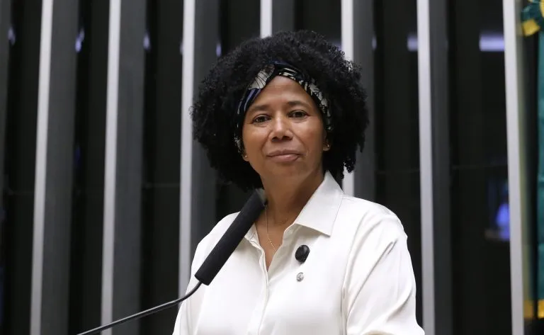 Comissão da Câmara amplia proposta de primeiros socorros para estudantes com doenças crônicas e deficiência