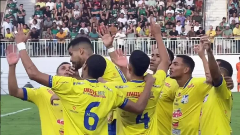 Itapipoca vence o Icasa nos pênaltis no Romeirão e conquista o título da Série B do Campeonato Cearense