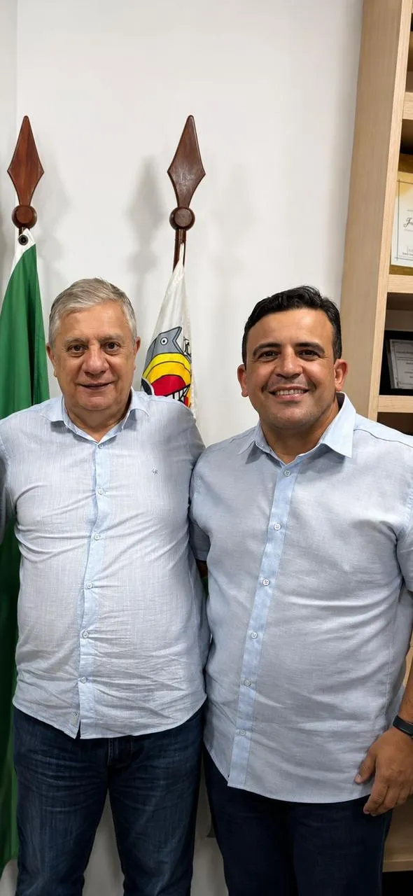 Com o apoio do Deputado Federal José Airton Cirilo, Alexandre Sobreira garante mais de R$ 2,5 milhões para asfaltamento dos sítios Pau Seco e Logradouro em Juazeiro do Norte 1 p.10 - Deputado Federal José Airton Cirilo, Alexandre Sobreira