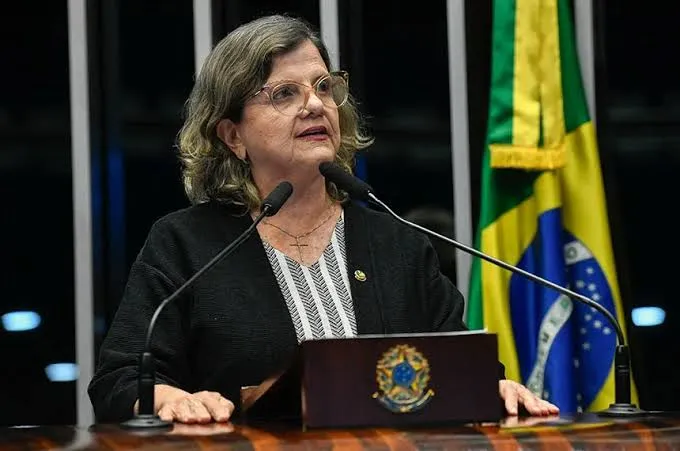 p.6 - TERESA É A LÍDER