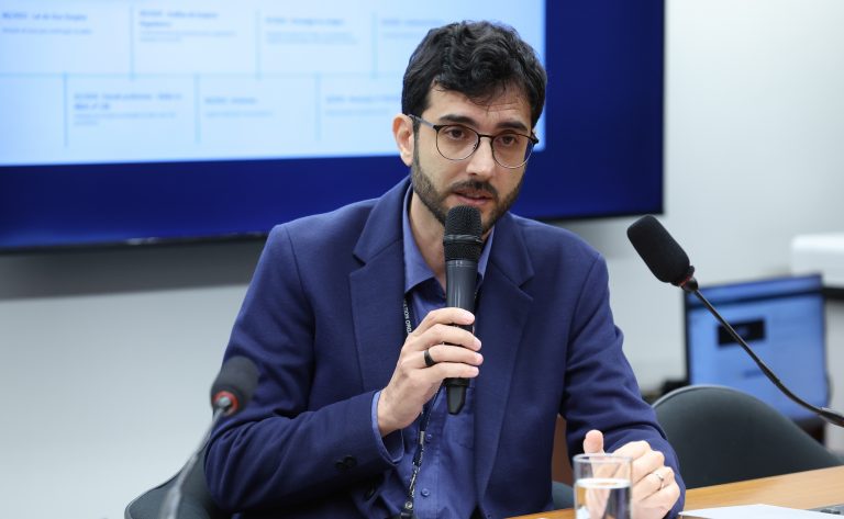 Representante da Anac em debate sobre balonismo