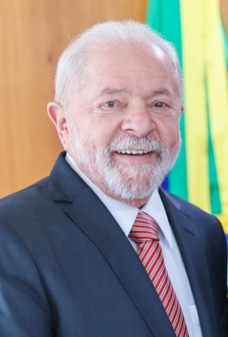 Lula publica artigo em jornal dos EUA mirando o eleitor brasileiro 4 Retrato oficial do presidente Luiz Inácio Lula da Silva