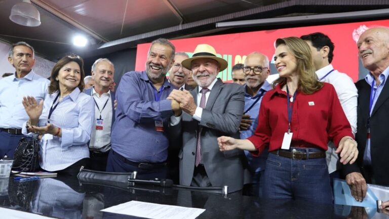 PDT oficializa apoio à reeleição de Lula em convenção nacional