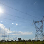 Linhas de transmissão de energia elétrica