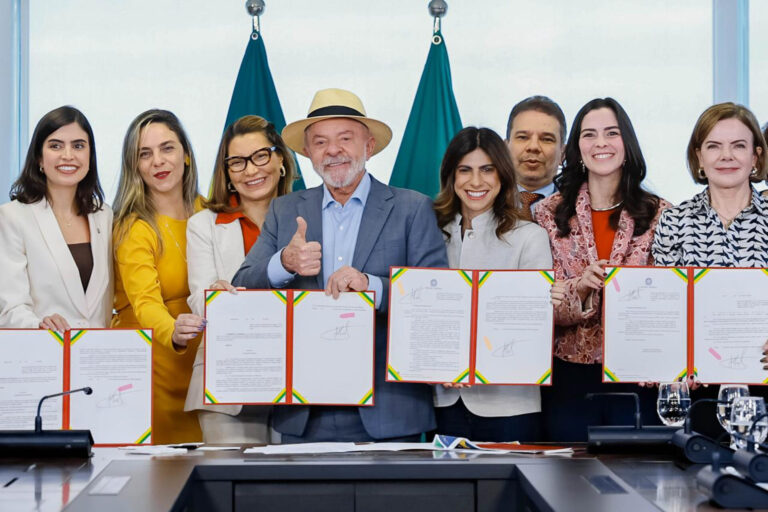 Presidente Lula durante cerimônia oficial