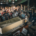 Queijo coalho gigante de Jaguaribe exposto durante evento agropecuário