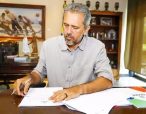 Com antecipação de convenção, PT aperta cerco sobre anúncio da majoritária