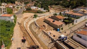 Prefeito André Barreto anuncia avanço das obras do Canal do Rio Granjeiro, com 58% de execução