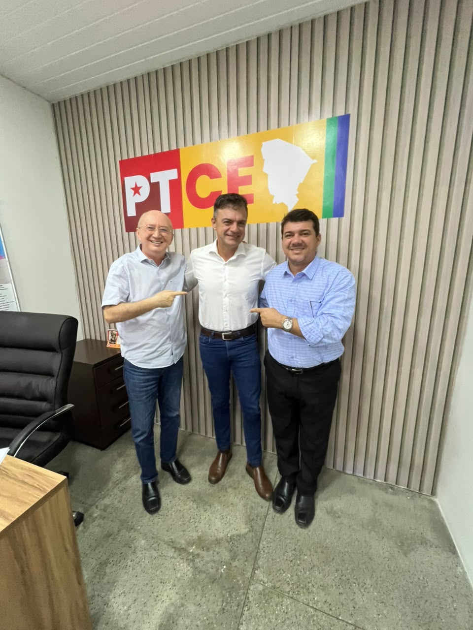 Higo Carlos é o novo coordenador da campanha de Fernando Santana na Região do Cariri 1 WhatsApp Image 2026-07-26 at 08.00.25