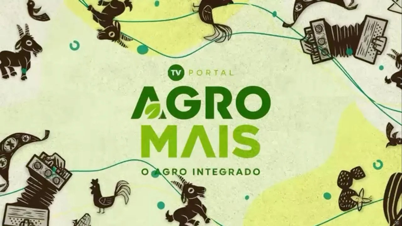 Área de exposição agropecuária com animais e visitantes na Expocrato