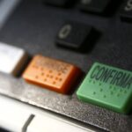 Urna eletrônica usada em eleições no Brasil