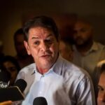 Cid Gomes e Júnior Mano durante articulação política