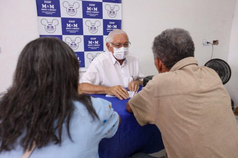 Deputado Davi de Raimundão participa sábado de ação social no bairro Betolandia