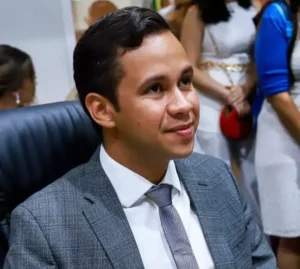 Felipe Vasques defende revisão da Zona Azul e cobra que os direitos da população sejam preservados em Juazeiro do Norte