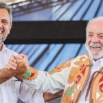 Lideranças do PT em ato político no Ceará