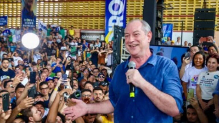 Ciro Gomes lanca candidatura ao Governo do Ceara em convencao do PSDB 4 Imagem de Ciro Gomes lanca candidatura ao Governo do Ceara em convencao do PSDB