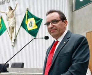 Imagem de Pedro Lobo participa da convencao do Republicanos em Fortaleza
