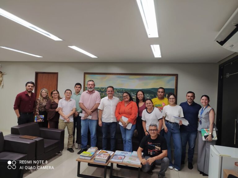 Imagem de Reunioes com categorias e visitas a base marcam semana do SINDSMCRATO