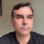 Imagem de apoio relacionada a alianças Flávio Bolsonaro Centrão