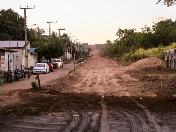 Via da Estrada da Lagoa, em Barbalha, anunciada para pavimentação.