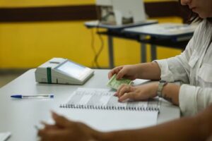 Panorama Político: Convenções encerradas e campanha eleitoral entra na reta decisiva