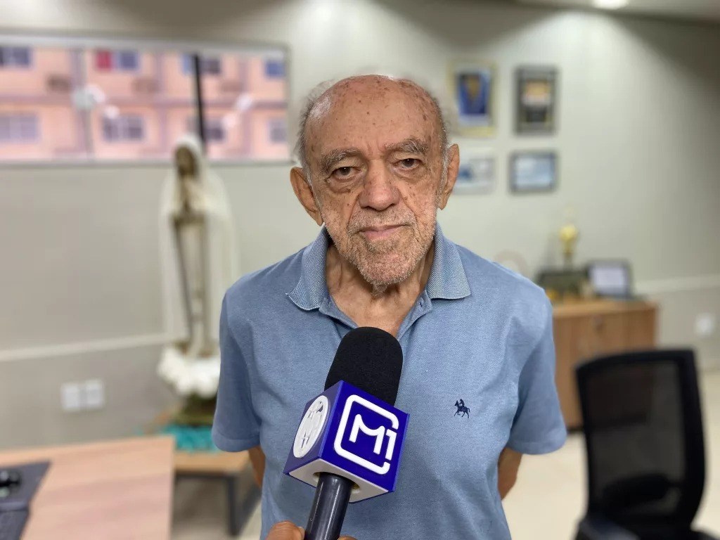 Huberto Cabral deixa legado de décadas no jornalismo e na preservação da memória do Cariri 1 Homenagem ao jornalista e memorialista Huberto Cabral