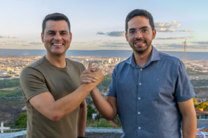  Deputados Davi de Raimundão e Yury do Paredão visitam indústrias do setor calçadista