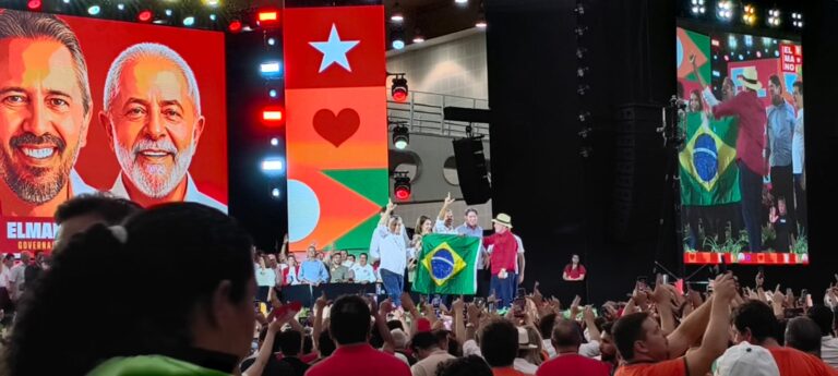 Lula exalta legado de Camilo e Cid e defende continuidade do projeto de Elmano