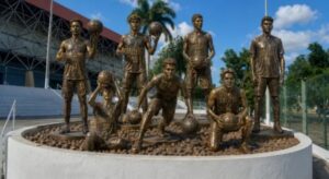 Câmara de Juazeiro do Norte aprova projeto que autoriza implantação de monumento em homenagem aos sete atletas de basquete vítimas de acidente em Tauá