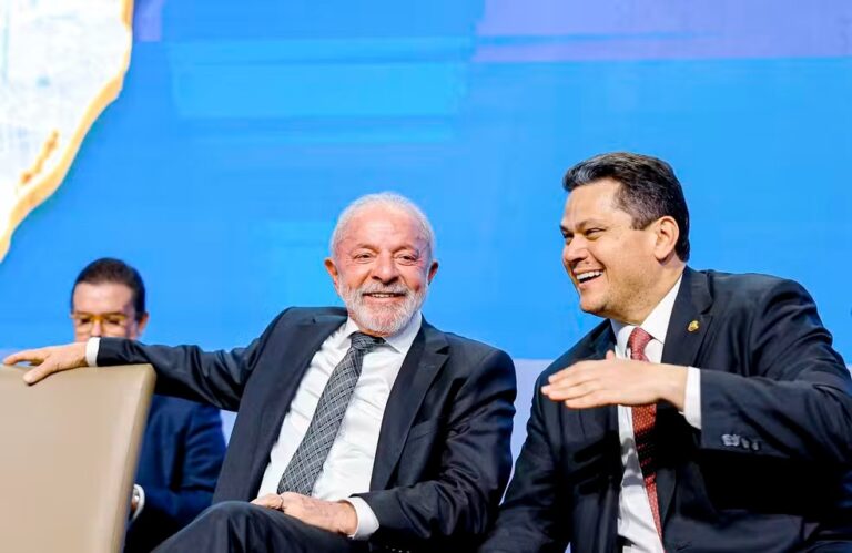 Alcolumbre destrava PEC da Segurança e fim da escala 6×1 após reuniões com Lula