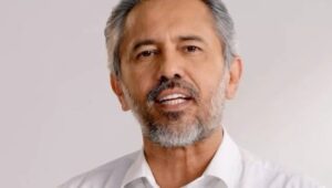 Governador Elmano anuncia edital para concurso de professores no Ceará com 3 mil vagas