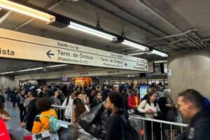 Greve dos ferroviários reacende debate sobre privatização dos serviços públicos