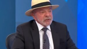 Lula diz que ‘se sentiu no MP’ em sabatina e cobra desculpas da imprensa pela Lava Jato