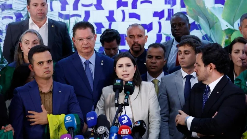 Bolsonarismo rifa Caroline de Toni após Quaest confirmar racha de votos 1 WhatsApp Image 2026-08-28 at 06.38.56
