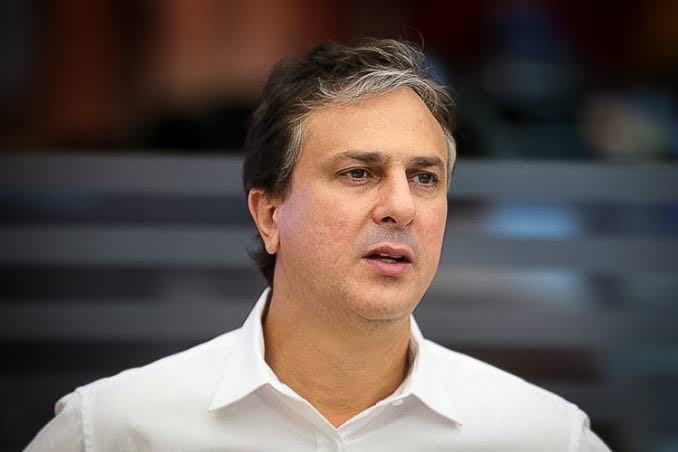 TRE-CE: Camilo pode voltar a dizer que Ciro é candidato de Flávio Bolsonaro