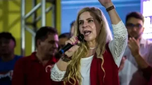 Federação PSOL/Rede confirma candidatura de Luizianne ao Senado e aprova voto crítico em Elmano de Freitas