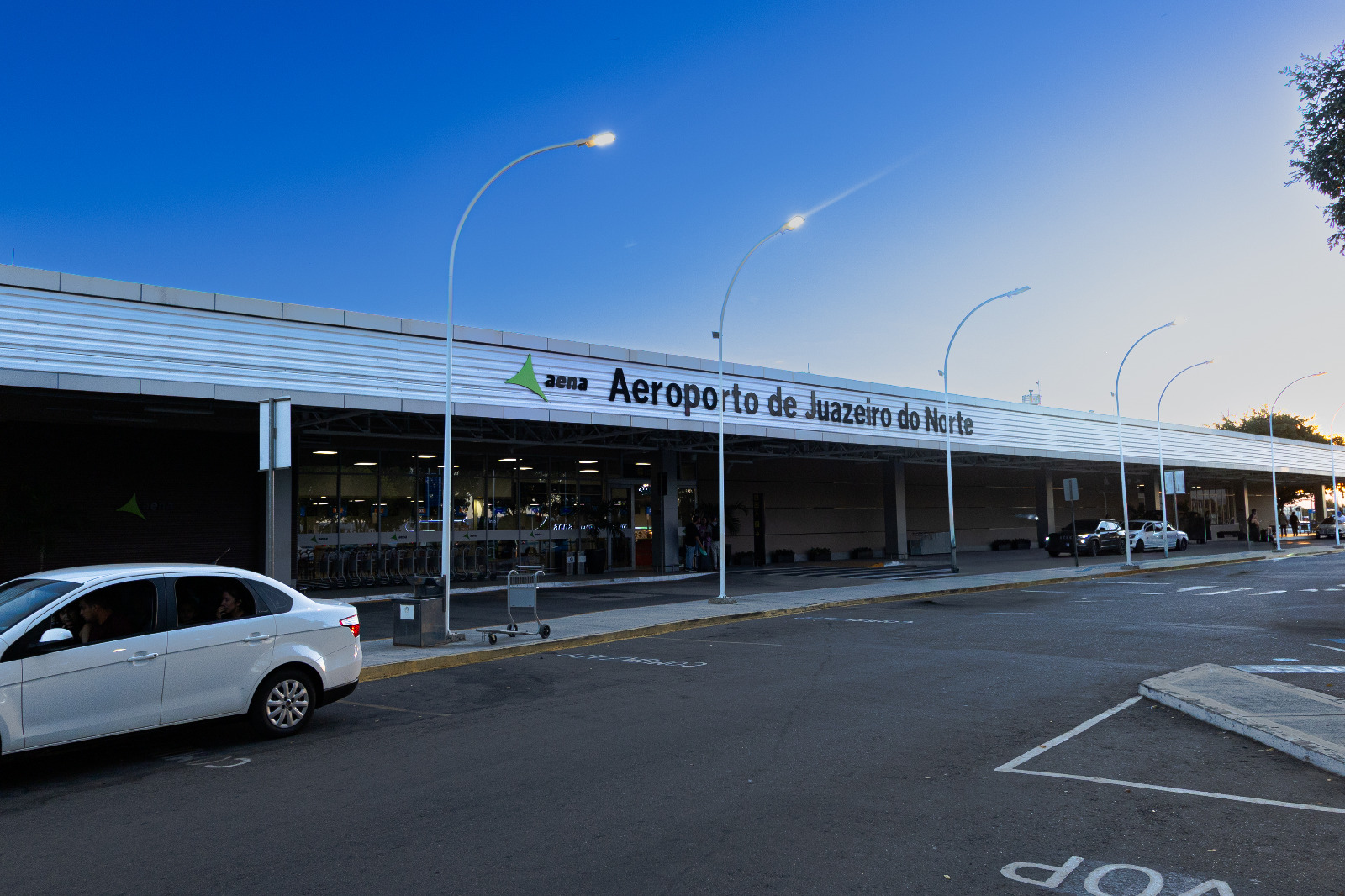 Aeroporto Juazeiro do Norte by Marcio Renne