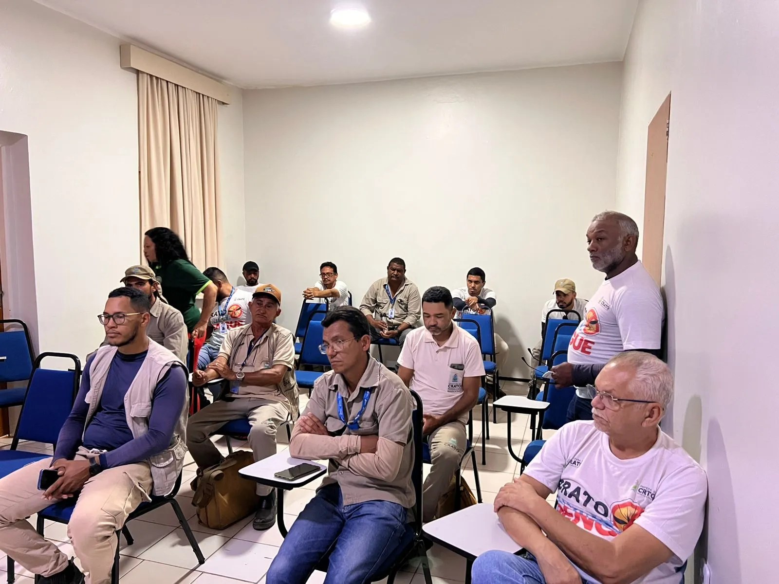 Reuniões com categorias e participação no Seminário Estadual da PEC 14 marcam a semana do SINDSMCRATO 5 Imagem complementar de Reuniões com categorias e participação no Seminário Estadual da PEC 14 marcam a semana do SINDSMCRATO