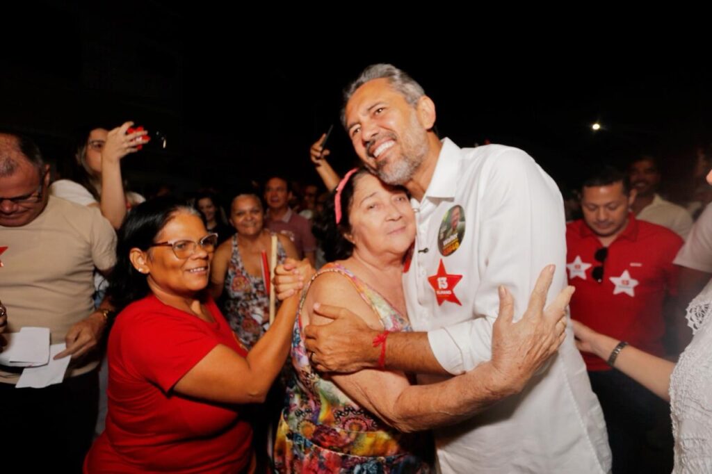 Em mega carreata no Vila Velha, Elmano destaca implantação de novo projeto de segurança pública 1 WhatsApp Image 2026-08-31 at 21.17.22