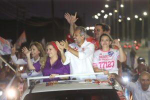 Em São Gonçalo do Amarante, Elmano reúne multidão em grande ato da coligação “Ceará forte, do lado certo”