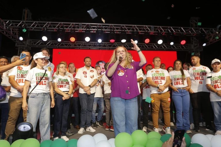 Elmano, Cid e Luizianne recebem apoio em Viçosa e assumem compromisso com Hospital Regional da Ibiapaba 1 WhatsApp Image 2026 09 21 at 10.05.54