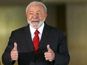 Ceará dá 54% a Lula e deixa Flávio Bolsonaro em segundo, aponta Quaest