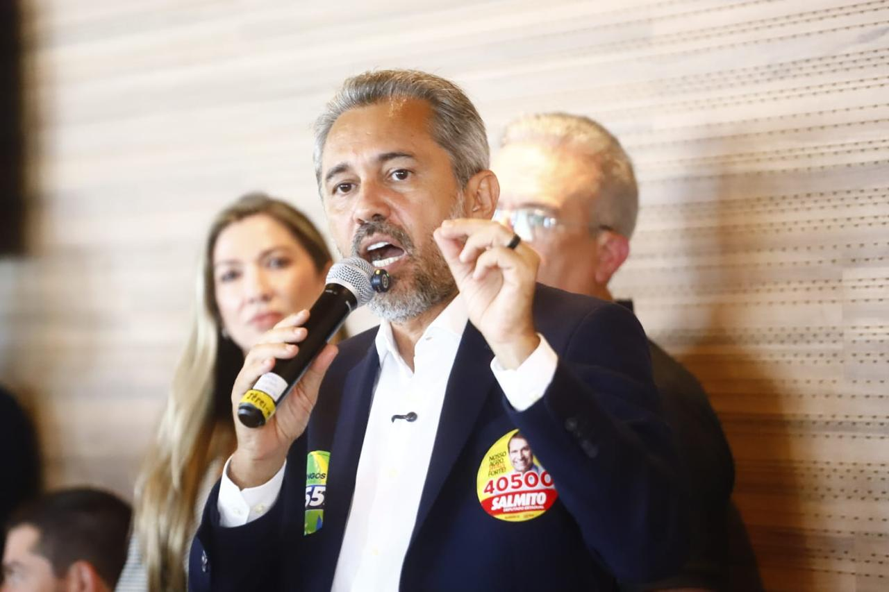 Em encontro com representantes do agronegócio, Elmano de Freitas destaca crescimento do setor e projetos futuros 1 p17 encontro agronegocio elmano de freitas