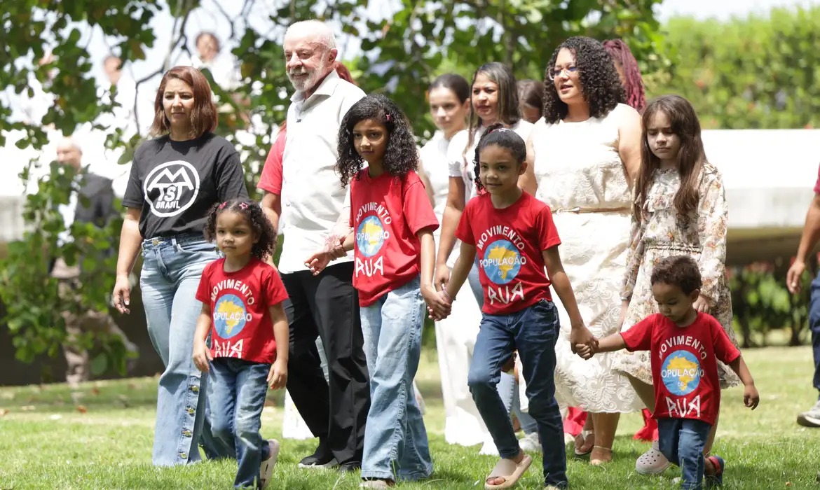 Lula defende respeito às religiões no Dia de Nossa Senhora Aparecida 1 WhatsApp Image 2026 10 13 at 12.39.27