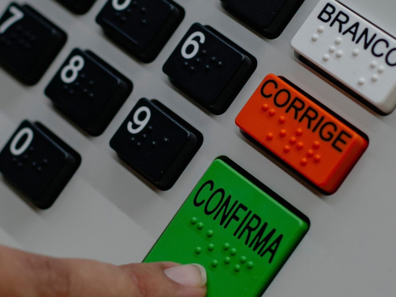 Defensoria cobra transporte gratuito de 29 prefeituras do Ceará após alta abstenção eleitoral 1 WhatsApp Image 2026 10 19 at 05.49.00
