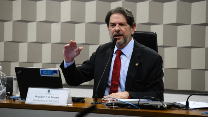 p24 cid gomes eleva o tom