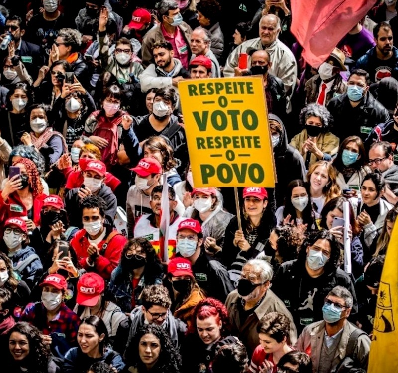 Bispos pedem voto consciente, combate à pobreza e respeito à democracia 1 pagina 001 imagem 01